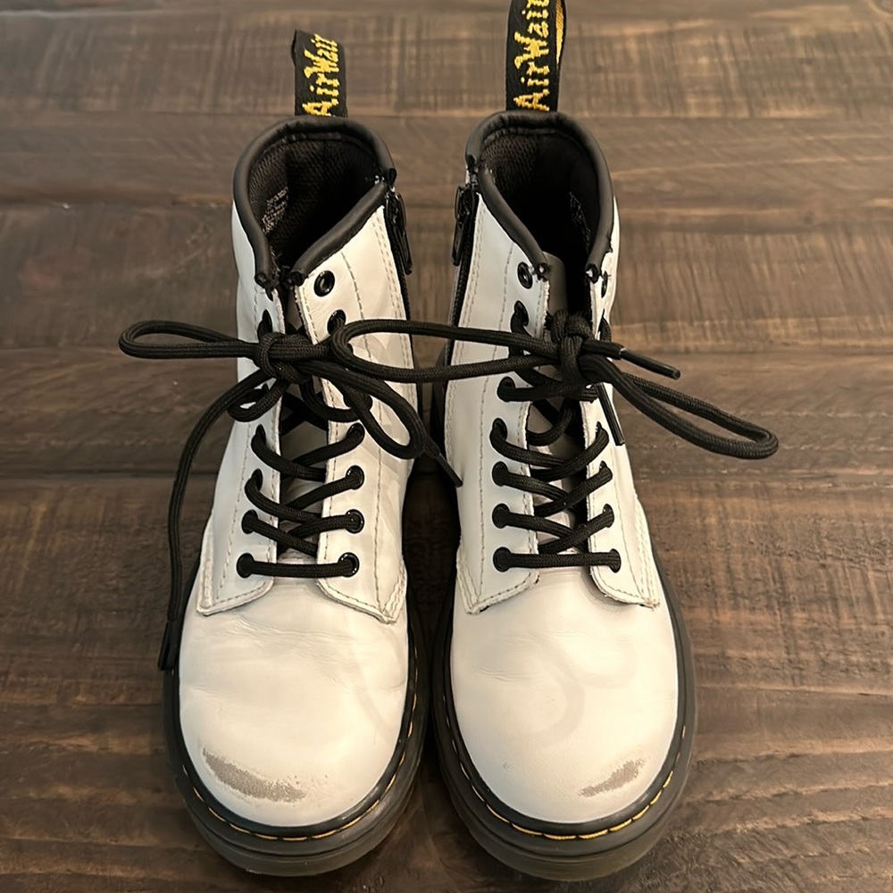 Dr. Martens 1460 Boots Junior